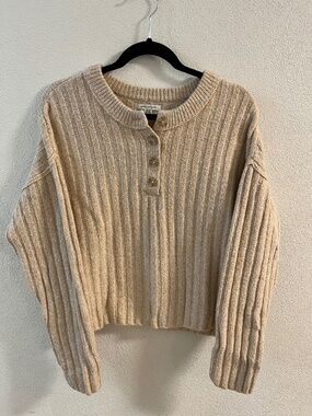 American Eagle Outfitters cropped pull-over sweater (S)